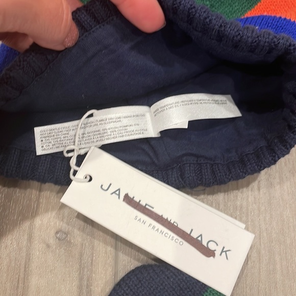 NWT Janie and Jack Beanie and Mitten Set - Picture 4 of 4